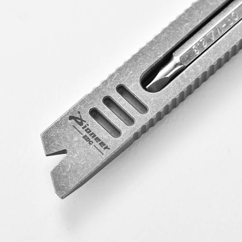 เครื่องมืออเนกประสงค์ไทเทเนียม - Titanium Pry Bar บทวิจารณ์และราคา